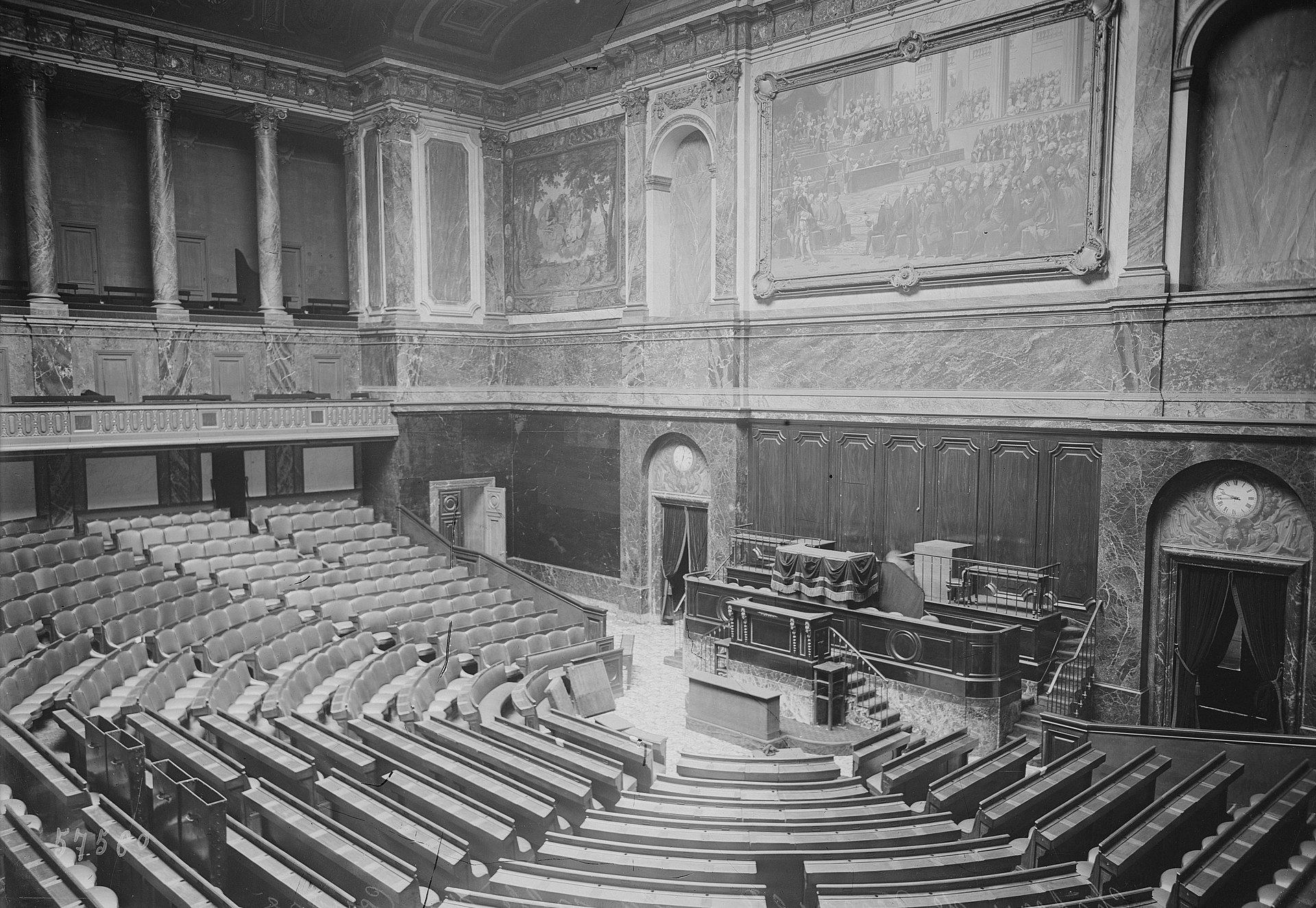 Chateau de Versailles la salle du Congres preparatifs de lelection presidentielle de janvier 1920