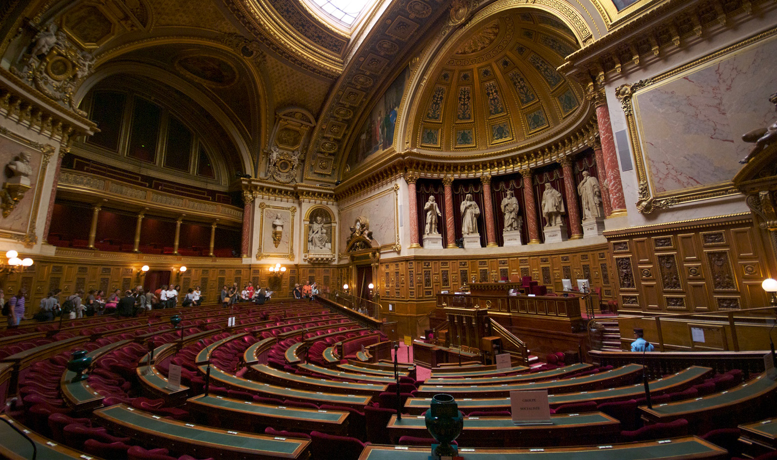 senat suppression suicide assiste 1